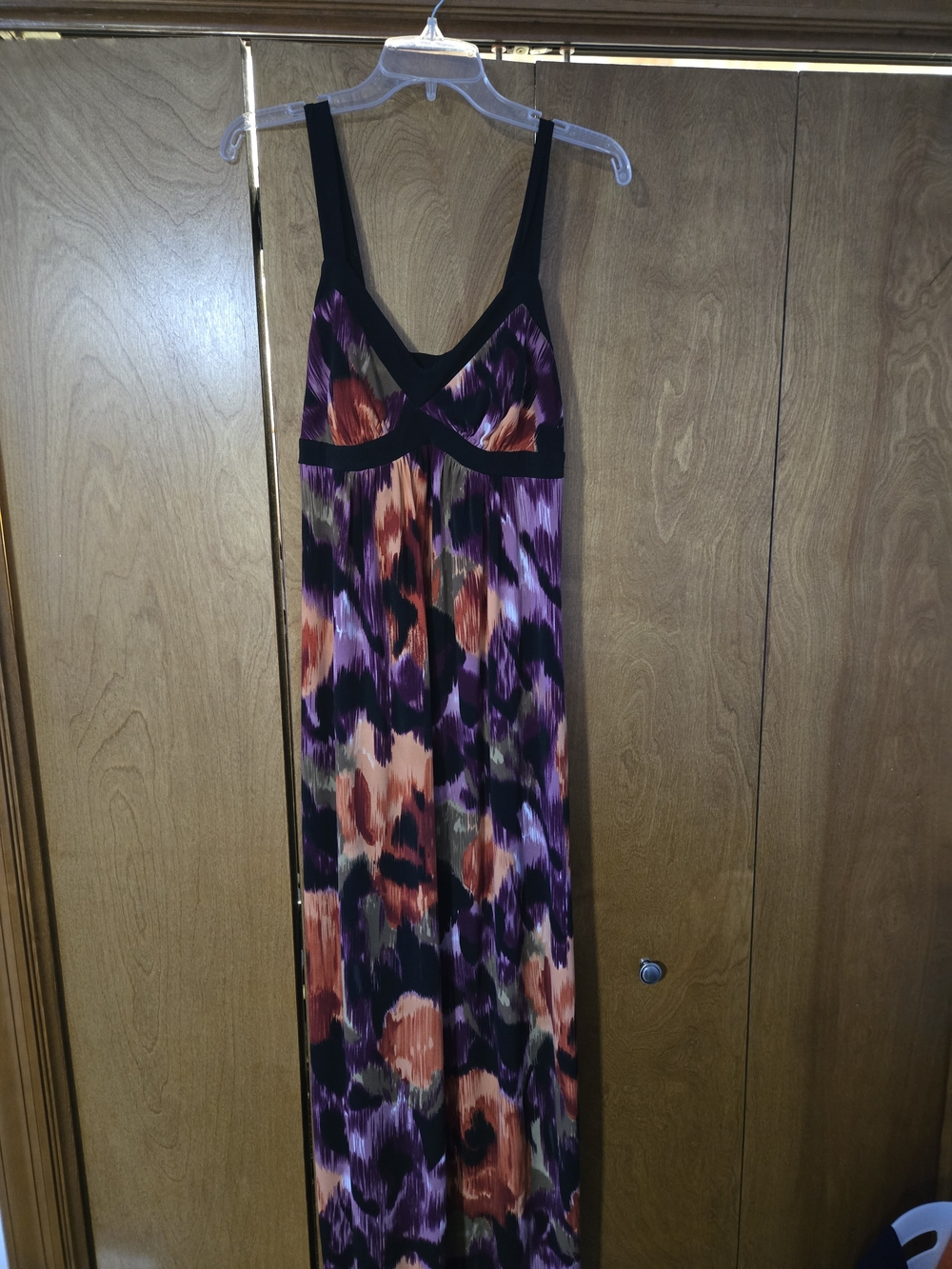 Sleeveless V-Neck Floral Print Maxi Dress in Purple and Coral
